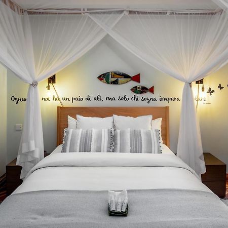 Bed and Breakfast Ewange - A Casa Mia Kampala Zewnętrze zdjęcie